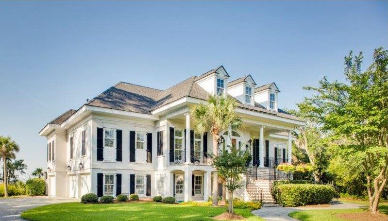 Lindsey_Realtor's tweet photo. Looking for sweet home deals in the #Savannah area? Look no further! https://t.co/21JA8zY046  #SavannahPriceDrops https://t.co/p2Wxc6cMF2