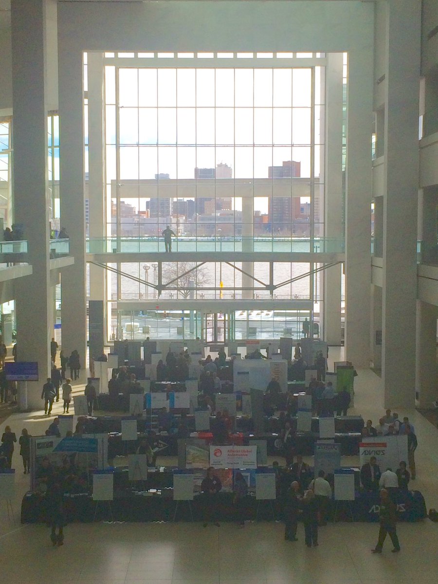 glennrstevens's tweet photo. Congrats @MEDC #PMBCauto @Ford @Toyota @FiatChrysler_NA @GM. Terrific Auto summit in #Detroit #MichiganIsAuto https://t.co/daV3DqDyyT