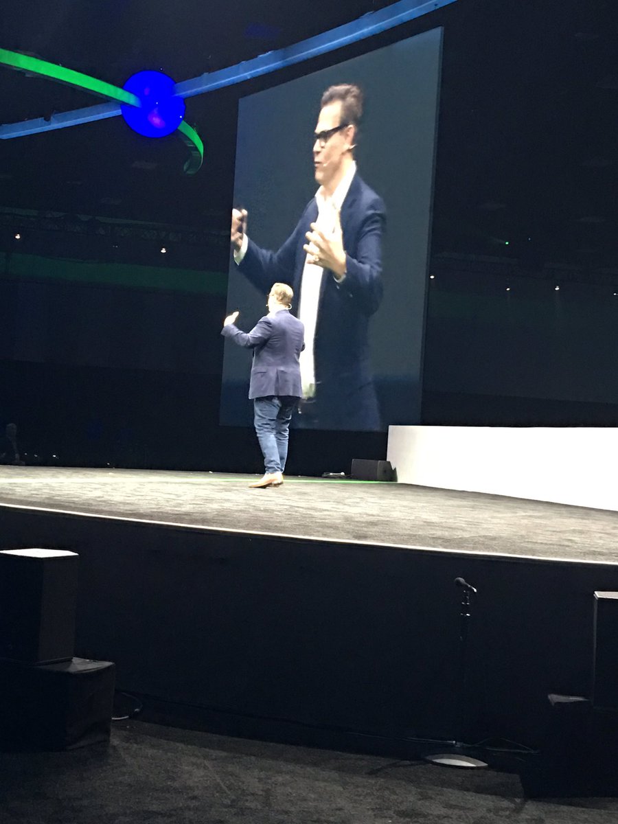 ChrisDedicoat's tweet photo. We have had 5 quarters of great growth together in collaboration and now we have Spark as well!!! Rowan #CiscoPS16 https://t.co/3qaZs1Am4e