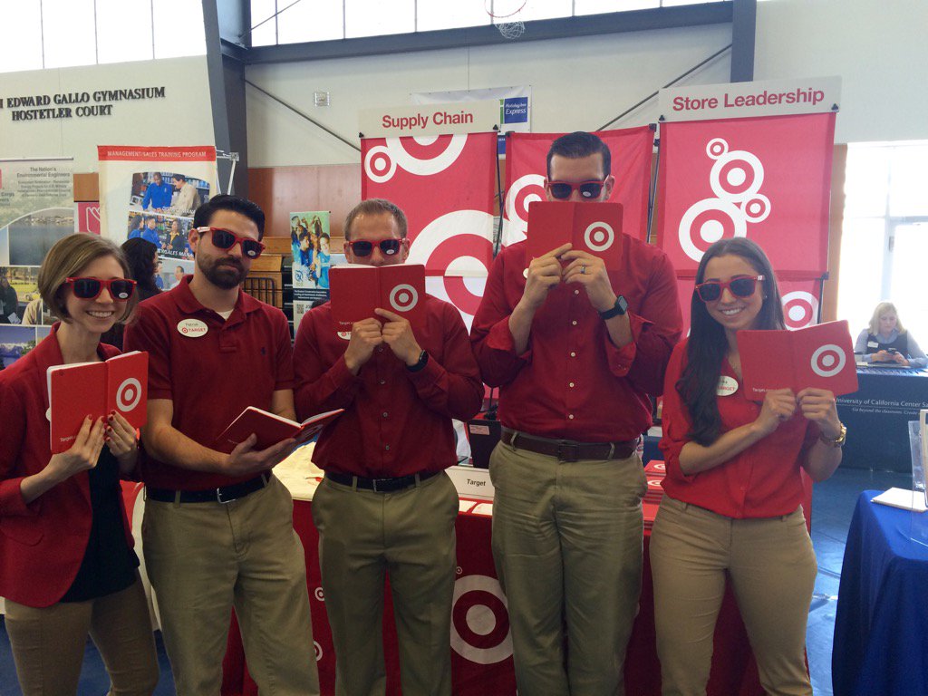 Diaries of a Target recruiting team 🎯📓📝<a href="/ucmerced/">UC Merced</a> #G295Recruiting <a href="/Jimanton12/">Jim Antón</a> <a href="/ginajoosten/">Gina Joosten</a>