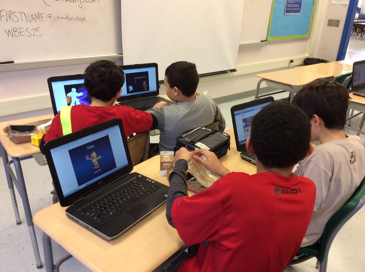 MissNapolitano's tweet image. Last week of #codingclub25 thanks for a great experience 5th grade! Keep on coding! @StaceyArvanites @Lafayette_25