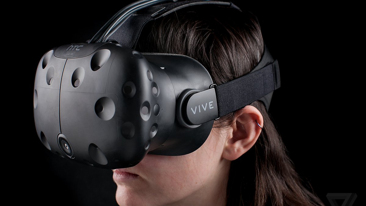 verge's tweet photo. Valve and HTC make the strongest case for VR yet https://t.co/xSPSLP8Ttw https://t.co/04g1VJxqKh https://t.co/gtBUWdYrYO
