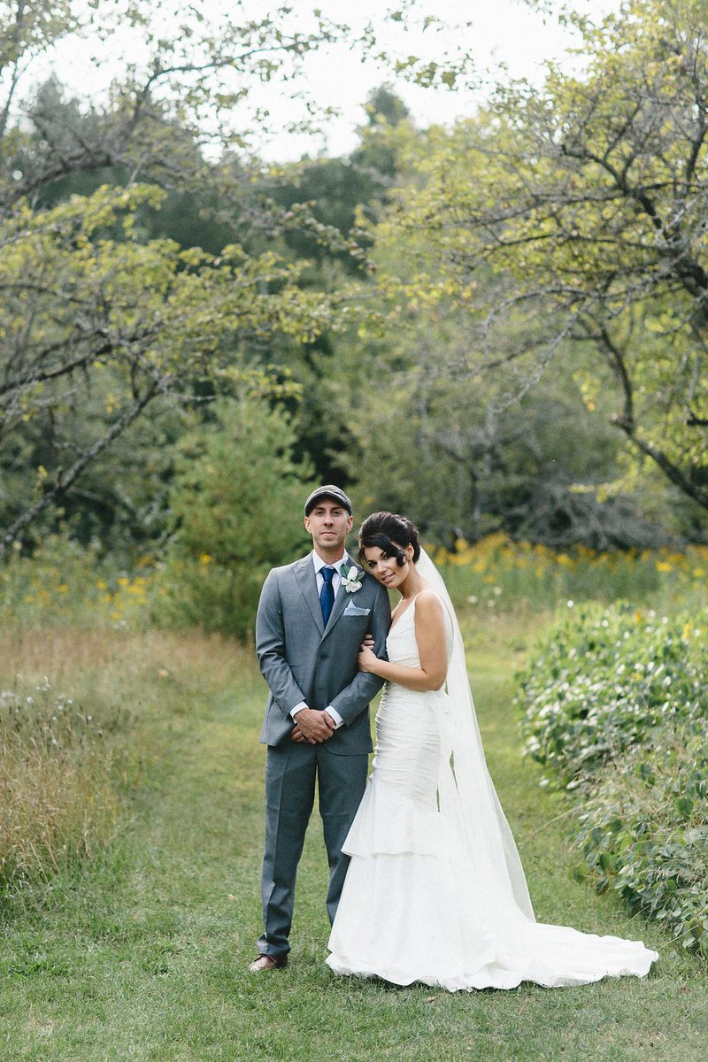 Stonecliffe1904's tweet photo. Love this shot from our apple orchard! #innatstonecliffe #stonecliffeweddings #marriedonmackinac #makeitmackianc https://t.co/y6rxHXepgx