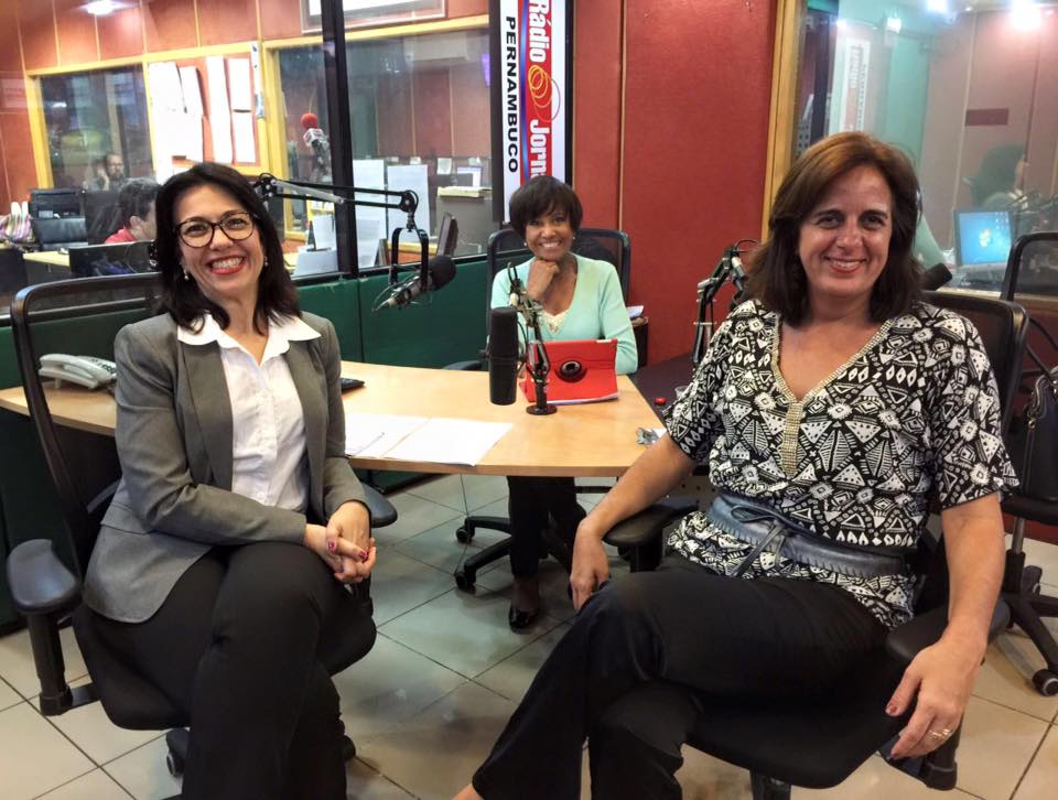 Hoje, a nossa Presidente Ana Karla Cantarelli, participou do programa Rádio Livre (apresentado por Graça Araújo)