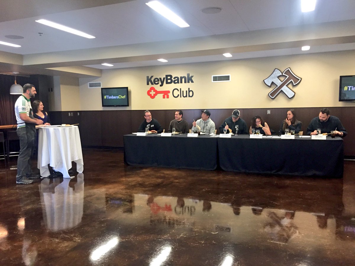 ElizabethDinh_'s tweet photo. .@WayneGarciaKPTV showing me he has a really tough gig as a (tasting) judge for the #TimbersChef @TimbersFC event. https://t.co/HrVzVdz4Wm