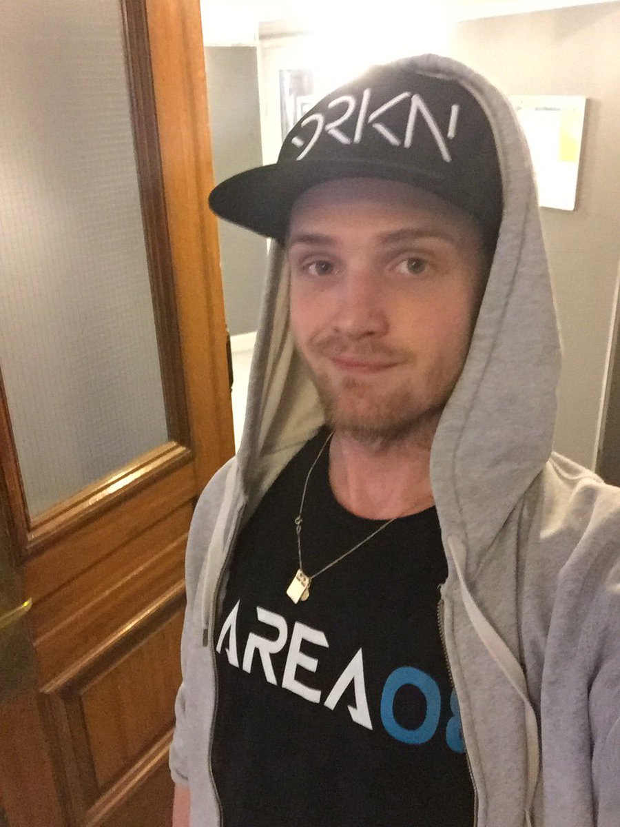 EliteFrag_com tweet picture