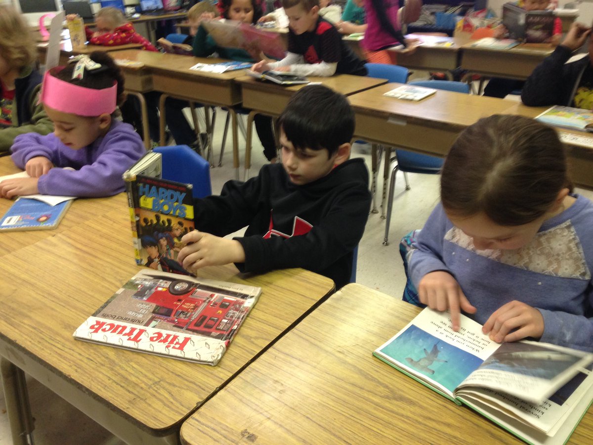 Shelli83's tweet photo. DeeVyne, Bryant, &amp; Kali reading for I Love to Read week!  @nweseagles #wcpsreads https://t.co/V3D9uvoF3p