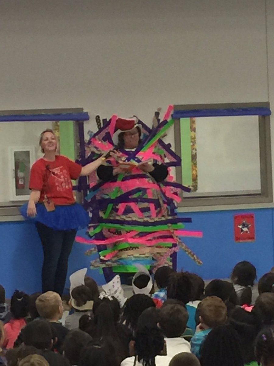 MrsBelz321's tweet photo. BTE is stuck on reading! #Manorisd #BTEnews Greatest Boss @DebbyEwald https://t.co/aDkoXMxcq8