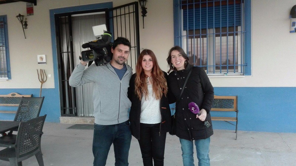 HumedalsDaimiel's tweet photo. Estamos muy agradecidos de haber podido grabar para Castilla la Mancha television. Gente muy amable y acojedora :) https://t.co/SRDGdM8Wzj