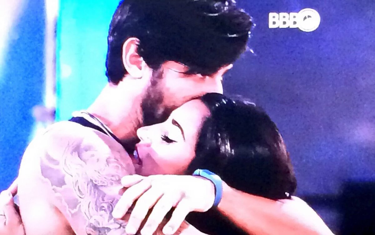 pripaulista's tweet photo. Juniel e Junan ππππ Amor, amizade,lealdade. De Γ³timas! #Tooopen @bbb https://t.co/uxCPSJpHkt