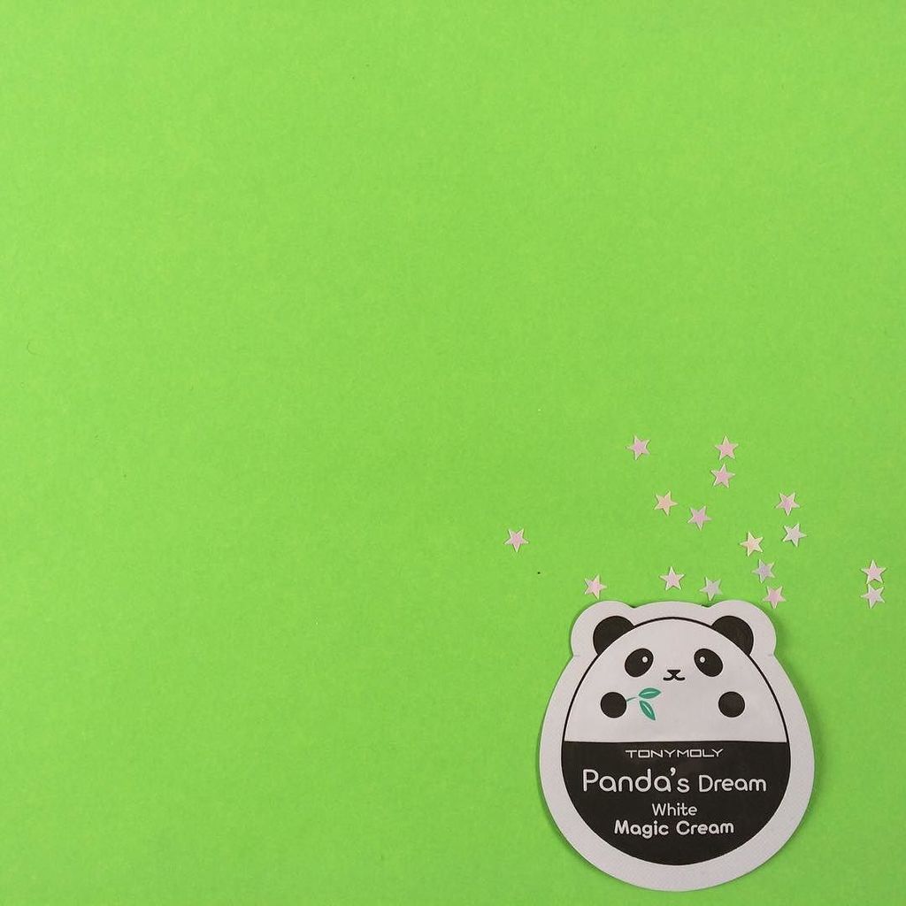 DanielaVvera's tweet photo. Panda ๐๐ #beauty #beautyblogger #blogger #beautyblog #makeblogger #makeupartist #makeupaddict #skincareproducts #toโฆ https://t.co/mwb6Dww0Wl