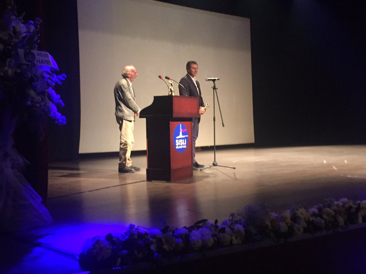 Siyad_'s tweet photo. En İyi Sanat Yönetimi: Çekmeceler https://t.co/G1wzlDtR3h