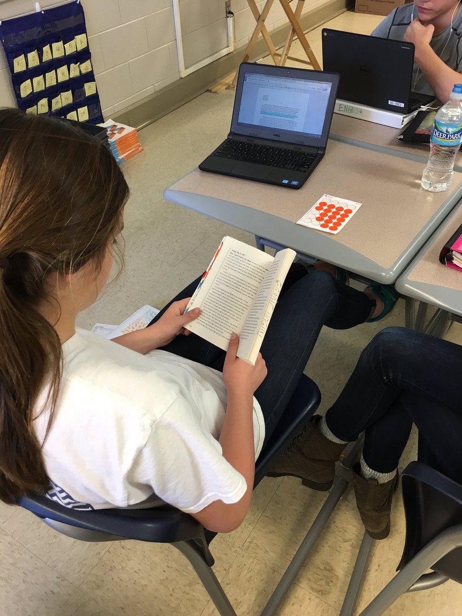 mrsleighmathews's tweet photo. Looking for textual evidence to back up their arguments #realworldapplication #valueadded #transformALed https://t.co/jophU6U9ui