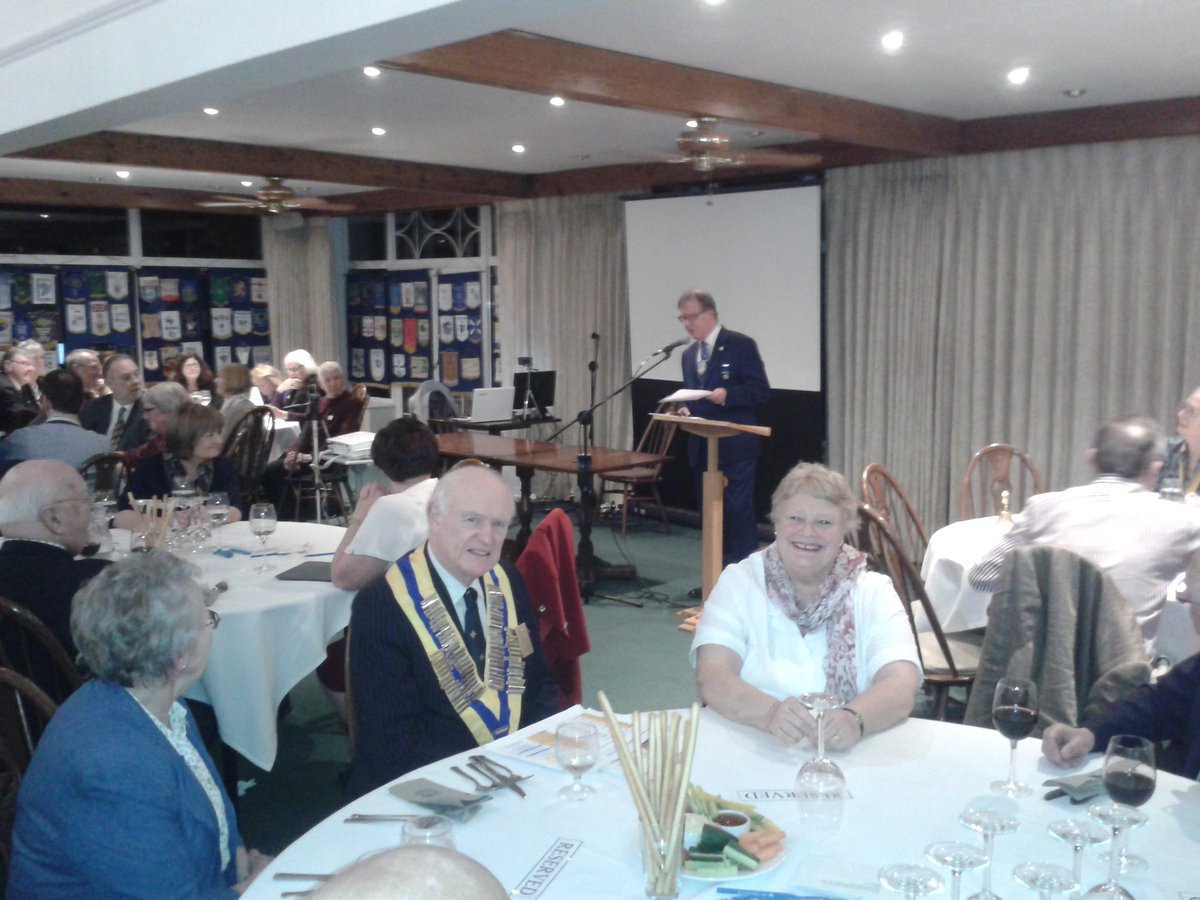 EalingRotary's tweet photo. Delighted to join @RotaryMM for the 'World's Longest #Rotary meeting" raising money for @EndPolioNow &amp; @TVAirAmb https://t.co/ZQ5l5Zo7vP