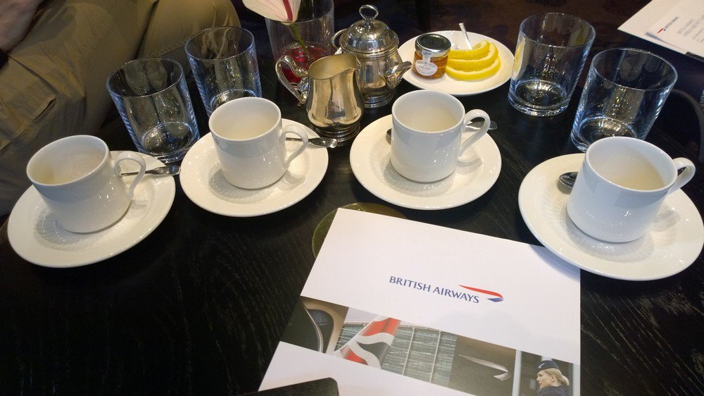 IlmaToim's tweet photo. #Ilmailutoimittajat saivat tänään tietoa @British_Airways'in #A380-koneista. Luonnollisesti iltapäiväteen merkeissä. https://t.co/2jyFGZ79I7