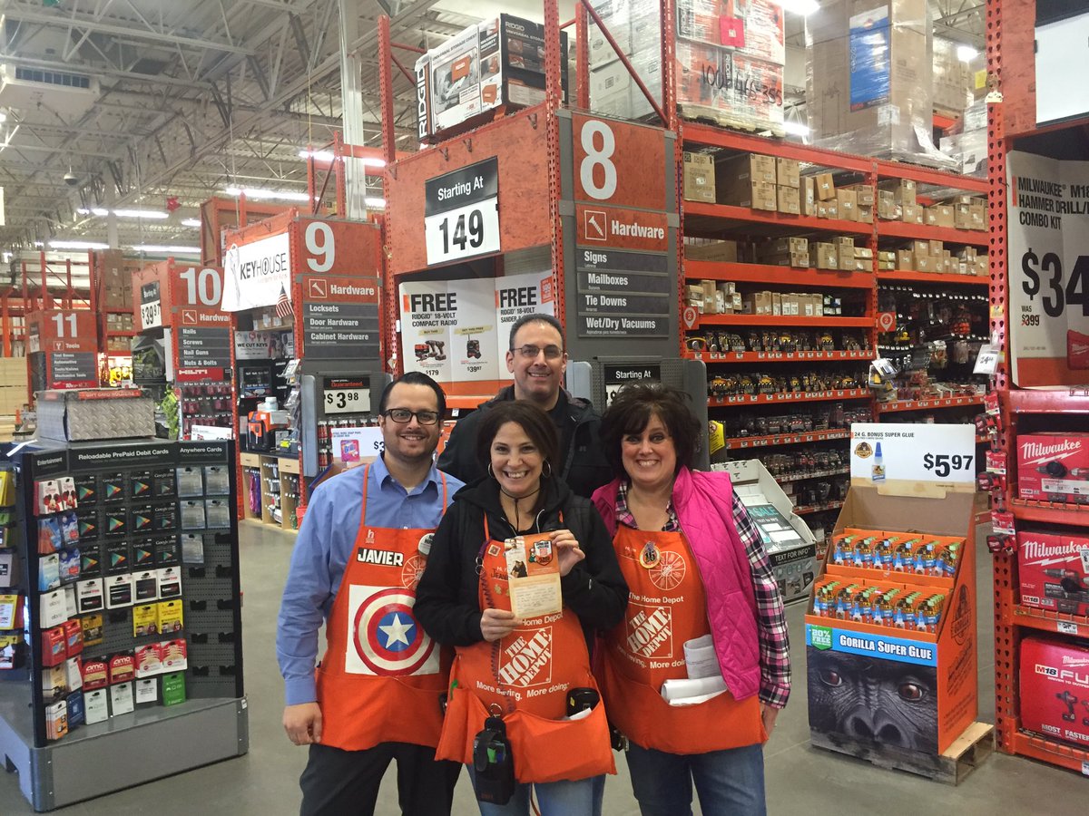 edpaganHD's tweet photo. Special shout out to HC Jeanette M who is a huge influence in driving recoveries. She is a valuable asset in 1251 https://t.co/4IEO6qS5ou