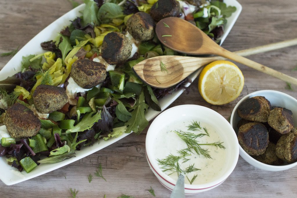 RealFoodHonest's tweet image. How does that old saying go,“I want a hot bod, but I also want tacos.”? We think the same can be said about falafel.