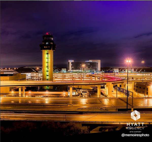 HyattDFWAirport's tweet photo. Thank you @MemoiresPhoto for staying with us and for capturing the view #AtHyattRegency! https://t.co/gHKLimQztc