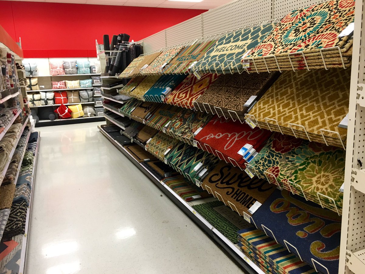 D-code batch &amp; capacity fill to get these mpg aisles looking full for our guests! #T1419 #instocksninjas #ptmskillz