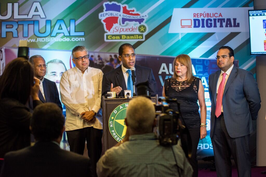 IngMorrison's tweet photo. Exitoso lanzamiento #AulaVirtual @RDSiPuede en apoyo a la propuesta #RepublicaDigital de @DaniloMedina https://t.co/pEOIAutGrO