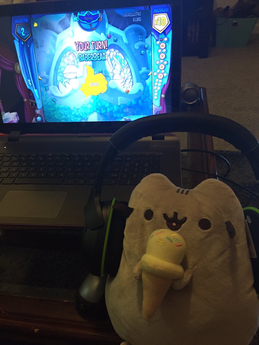 Baberbear's tweet photo. We're live now! #twitch #twitchtv #peggle2 https://t.co/C0tl1ZNFhH https://t.co/DPTiNWuy1g