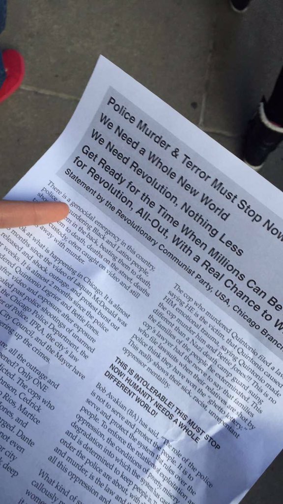 IsabelRinging19's tweet photo. Protesting to stop the violence! https://t.co/97lgxNTxLM