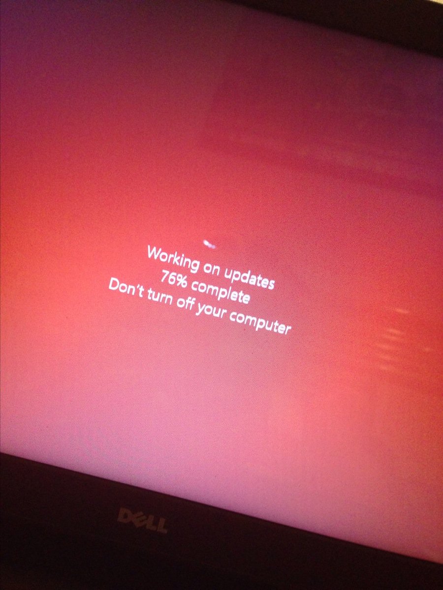 Ms_RiveraPolanc's tweet photo. #despising windows 10 upgrade#waste of time#angry https://t.co/CNVqcWeWpx
