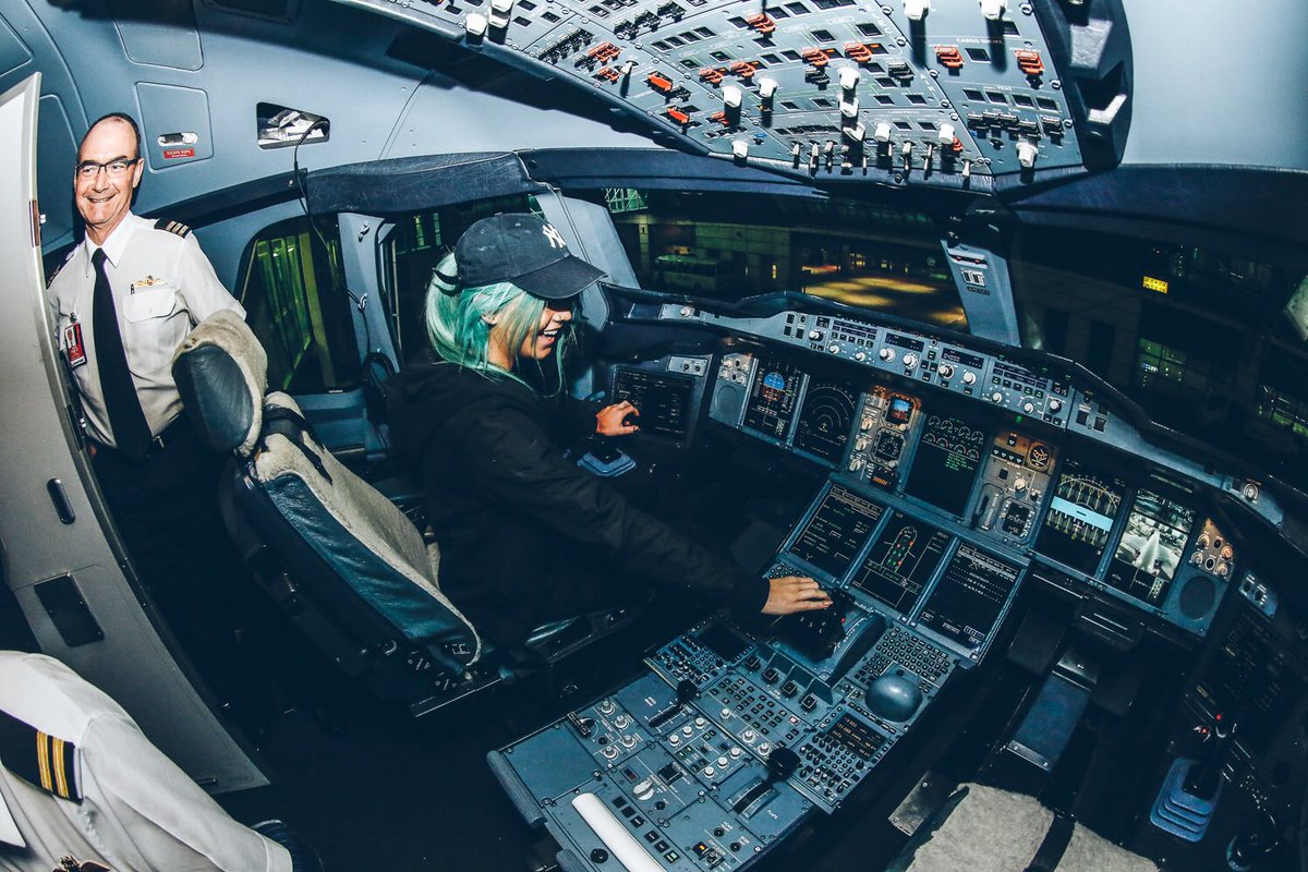 djtigerlily's tweet photo. DJ/Pilot??? @Qantas Hehehehe! https://t.co/HeKgK3FvMm