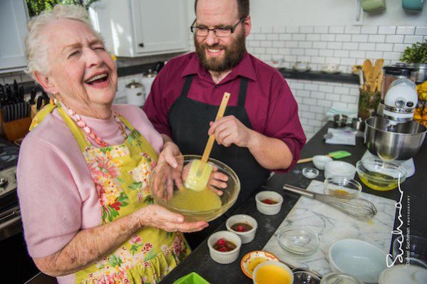 ThinkTankExile's tweet image. Why You Need to Watch "Baked" the Web Series - mmjne.ws/1Saf7TN  Yes, these are the #cannabis cooking hosts!