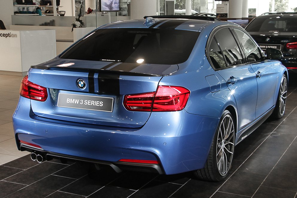 BMWMelbourne's tweet photo. On our showroom floor a beautiful Estoril Blue BMW 330i Sedan with M Sport Pack, Performance Kit &amp; Black interior. https://t.co/53JPNVMzqQ