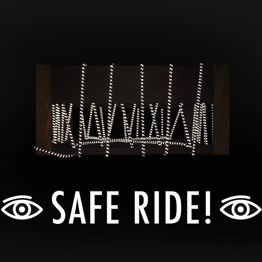 PaperSpokes's tweet photo. Reflective shock cords for night visibility #bicycle #crate https://t.co/MbgFz4hrIz https://t.co/ETjDFAwy0f