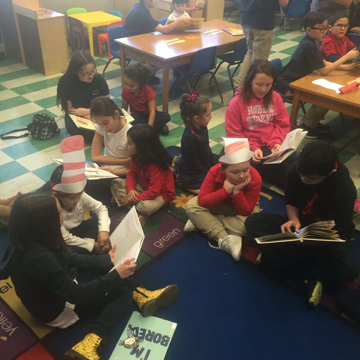 SecaucusPSD's tweet photo. Dr Riser&Ms Trombetta visited Ms Yeo's Ss @#Huber 4 #ReadAcrossAmerica. Ms Hernandez's Ss came later. #SecaucusReads https://t.co/vUBT9a2203