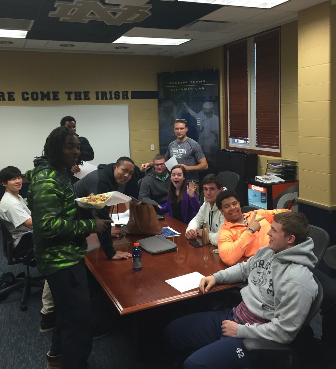Freshmen getting some NDFB CareerDev with @NDCareerCenter Dee Dee!  Thanks for your time tonight!