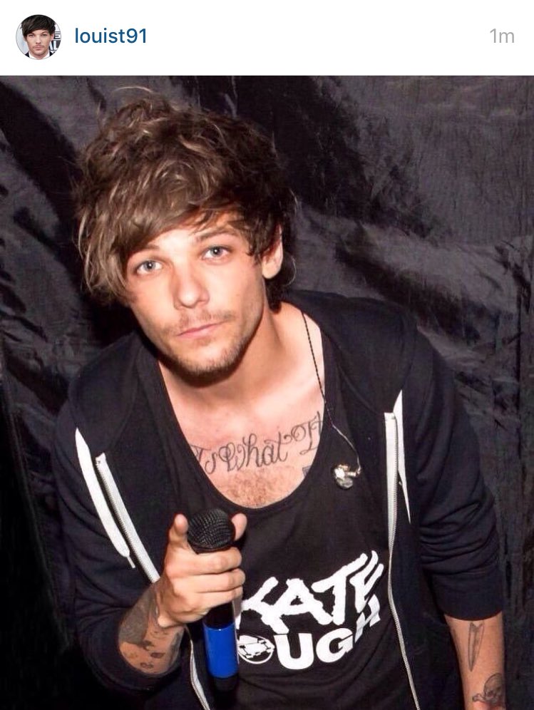 1DUpdateAccess's tweet image. Louis posted this on Instagram a few moments ago! The caption said "Cheers Cal 📸 "  -L