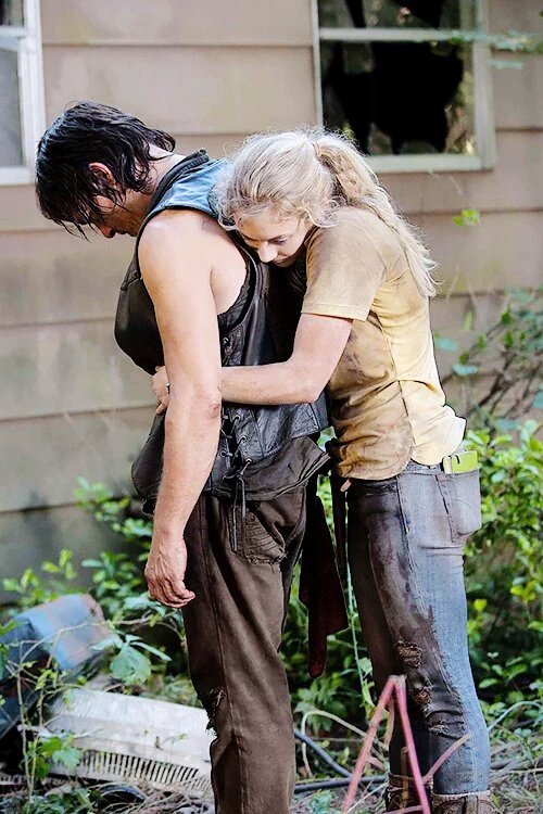 janethved's tweet photo. I'm celebrating 2 years of #still watching these great performances @emmykinney @wwwbigbaldhead #stilliversary https://t.co/sa72kC8KrT