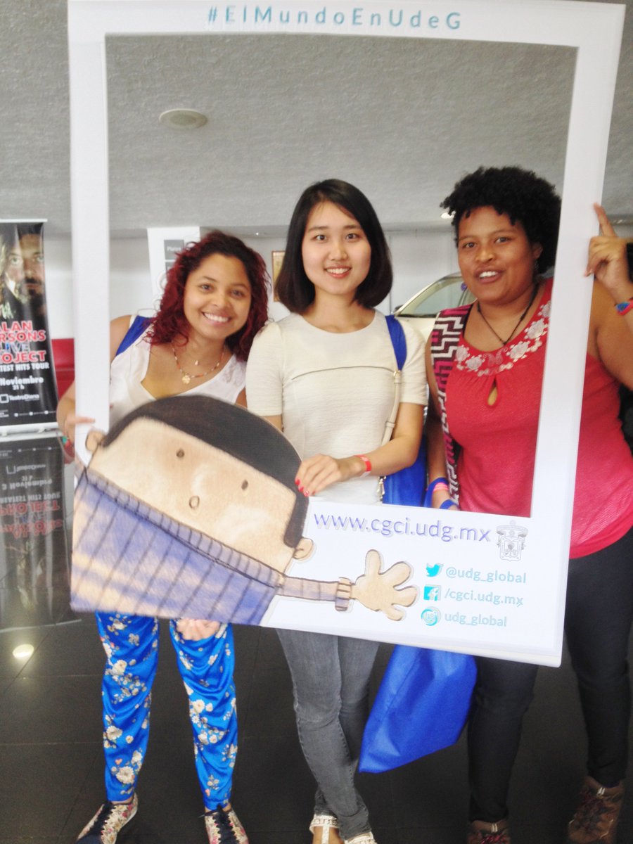 udg_global's tweet photo. En 2015, @udg_oficial recibió a más de 1,300 estudiantes procedentes de 28 países #UdeGInforme https://t.co/fGteehyVLW