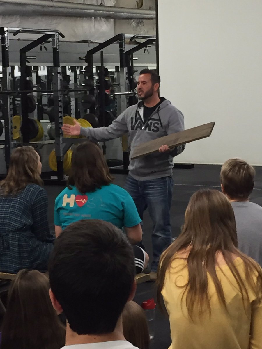 GroveStrength's tweet photo. @MitchCartrette sharing the Word to FCS today! #madenew #definedbyChrist https://t.co/l7U0itywx6