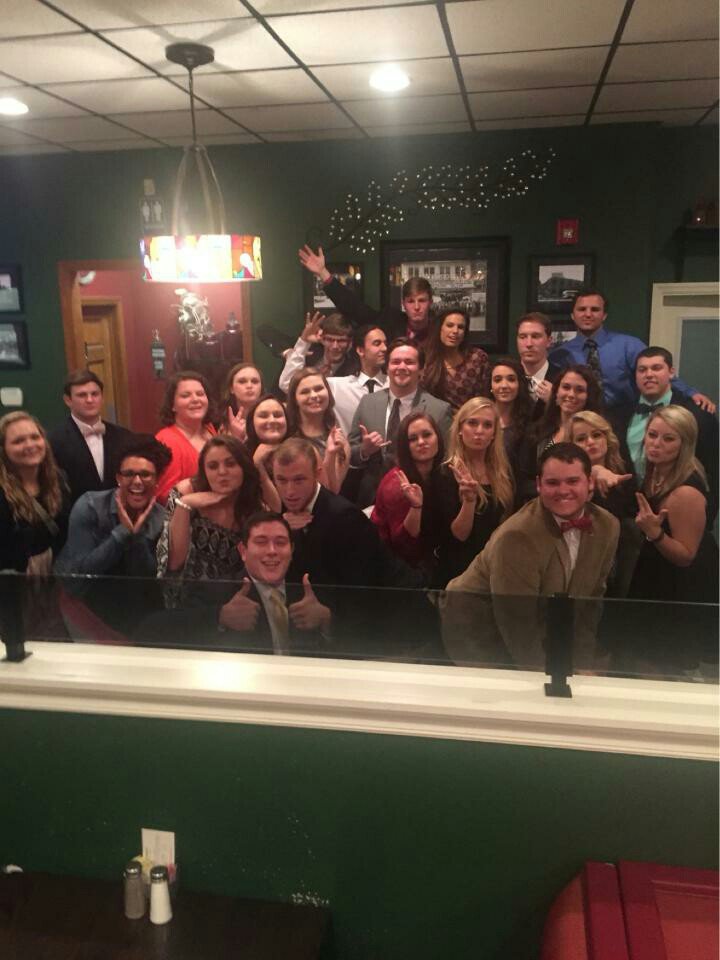 dzp_06's tweet photo. It's always good to be Greek #DeltaZetaPhi https://t.co/GwnvwwSdSU
