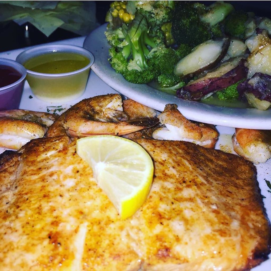 PearlLoungeATL's tweet photo. COME SEE US @pearlrestaurantlounge 253 Peters Street ATL!! HUNGRY? Stop by to dine in, pic… https://t.co/NE88tAoINI https://t.co/hITeTfmu5g