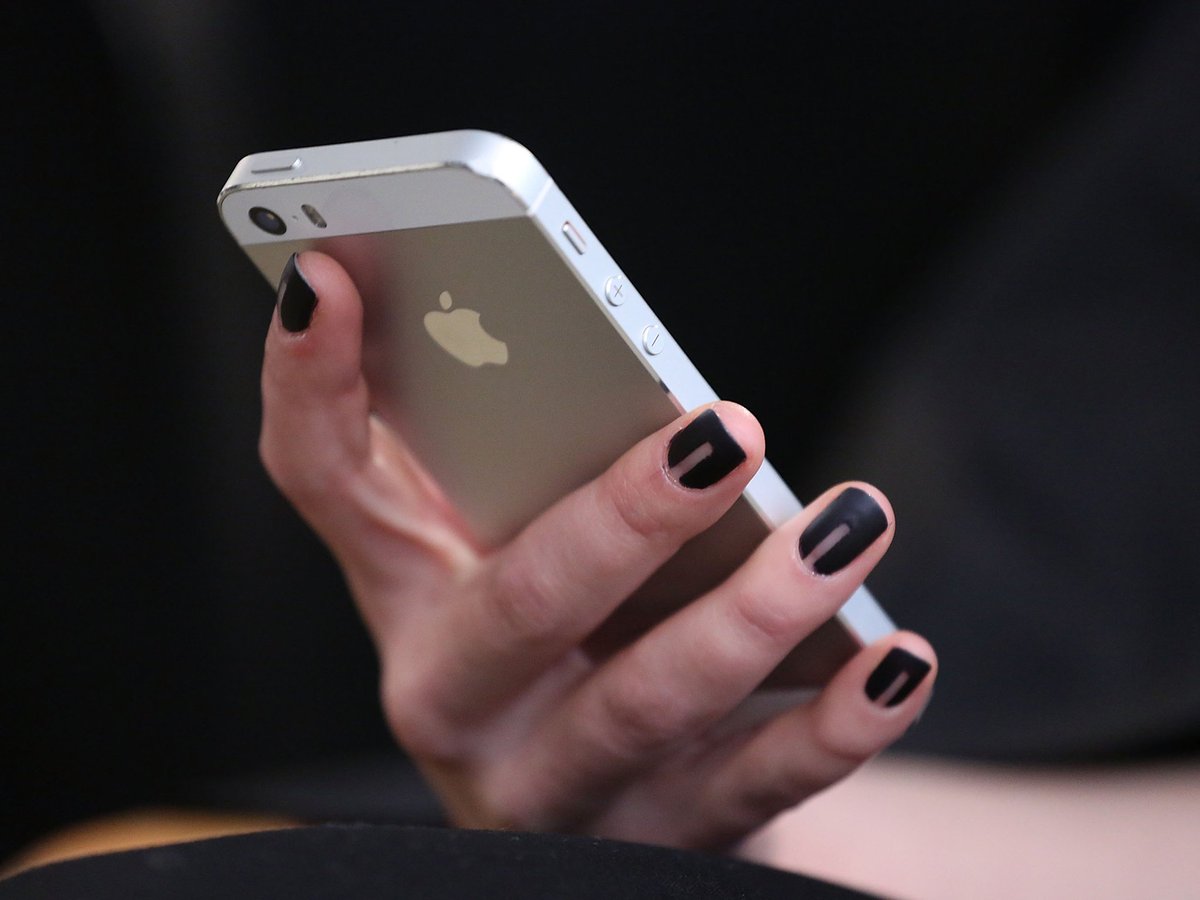 WakeUp_AndSmile's tweet photo. New iPhone and iPad about to arrive... https://t.co/xpfC0kHyjh https://t.co/iO2GtVbqhF