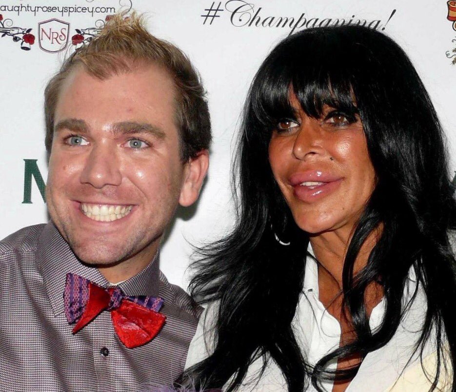 DrewJSull's tweet photo. Circa 2012 at the premiere of #EdensWorld with @biggangVH1 #BigAng https://t.co/hDapLPZrKN