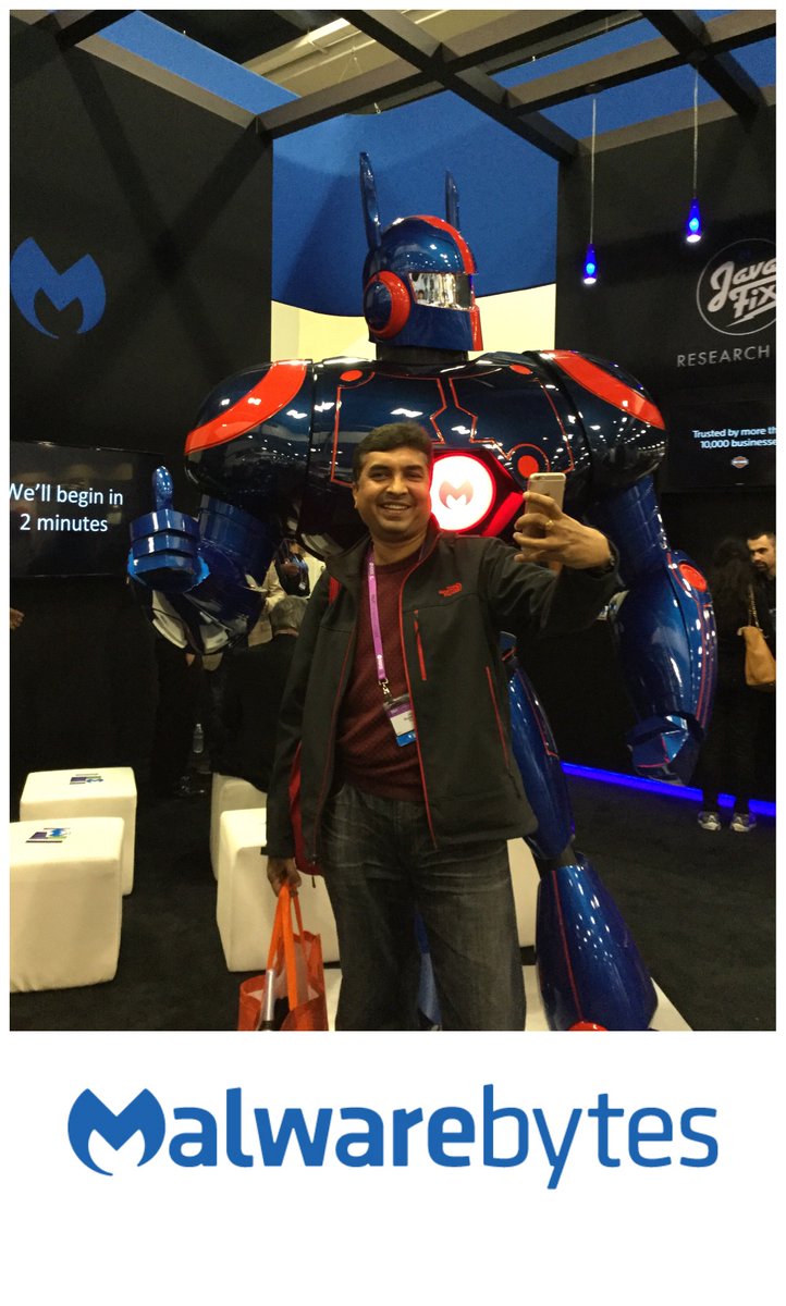 jayasimha786's tweet photo. Selfie with Malware Byte Robot #MWBatRSA https://t.co/wShxPd05Bv