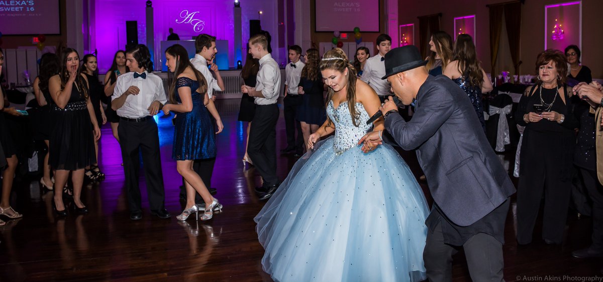 ultraeventnj's tweet photo. #birthdaygirl #ultraevent #sweetsixteen #entertainment #djnickysibilia #mccarlos #charlosbrown @Akins_photo https://t.co/8WkO78kevx