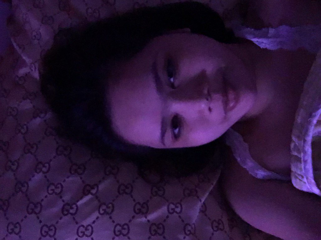 myen_m's tweet photo. Last night before going to sleep 😊😴 https://t.co/eo43AOQnnQ
