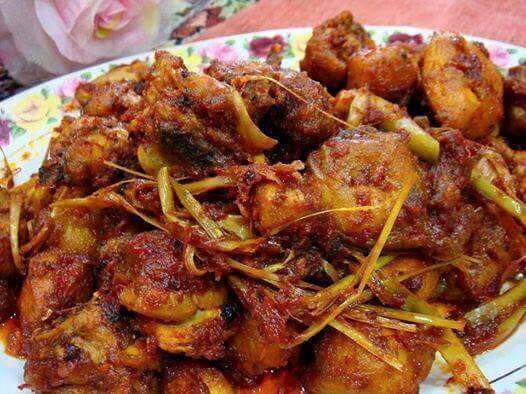 MYBeeTalk's tweet photo. Yum yum! Ayam Masak Serai ni sangat sedap! Jom cuba

https://t.co/HckhkMlPZU https://t.co/7LEzRHRjEy