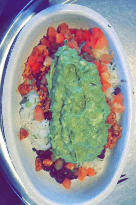chipolte #commongirl https://t.co/QzLTHmk5SY<a href="/tag/commongirl"class="tags">#commongirl</a>