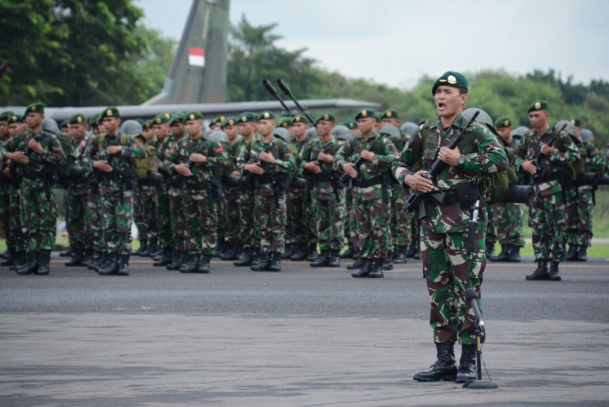 Kol Inf Dwi Suharjo, salah satu pengurus issijakarta.org , DanUp sertijab > m.detik.com/news/berita/31…
