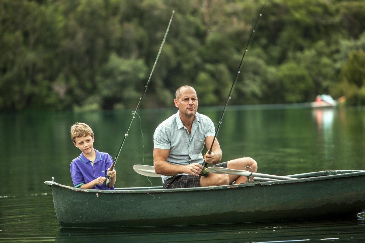 Teach them to catch their first fish at the tranquil <a href="/DrakensbergSun/">Drakensberg Sun</a> buff.ly/1Rmalhh