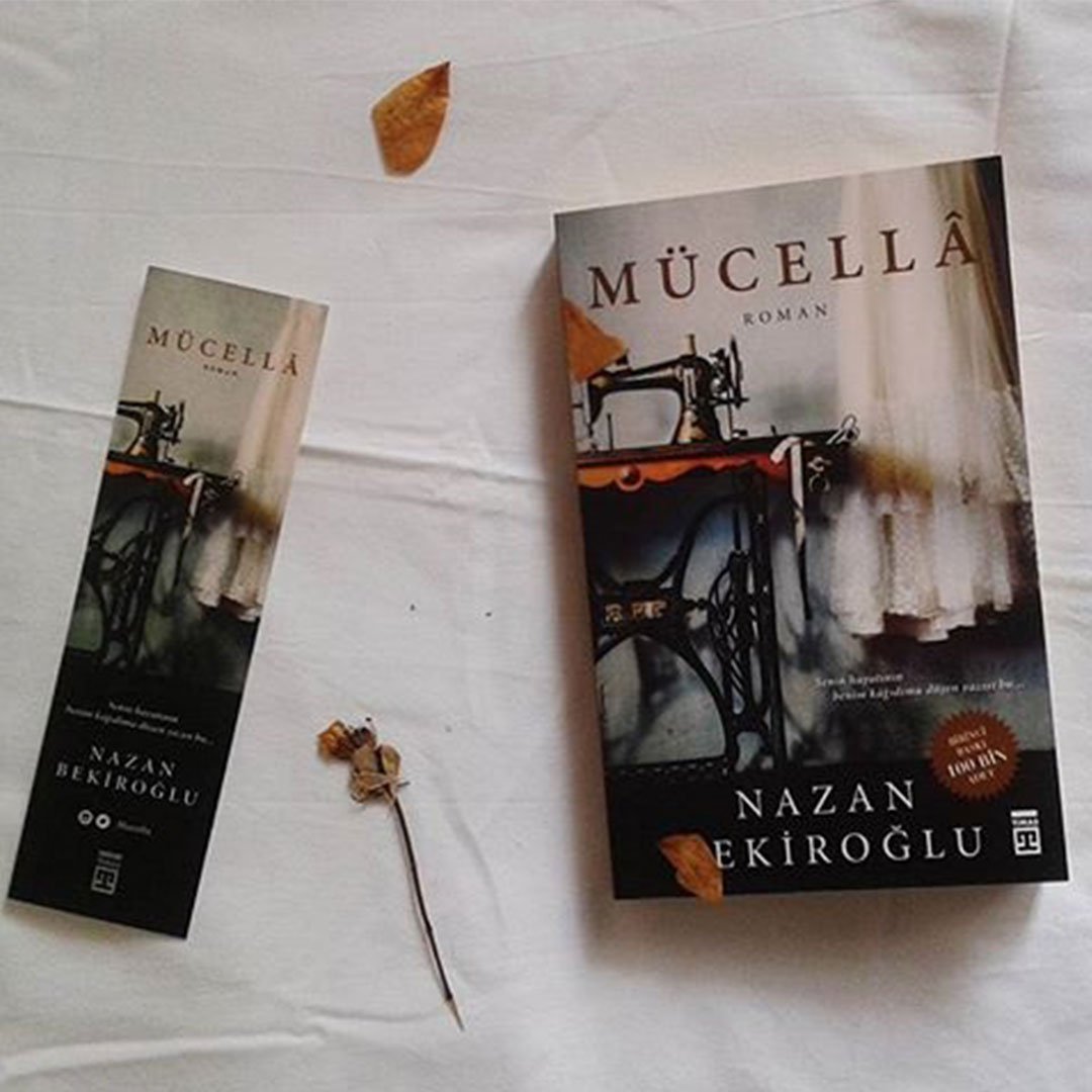 _Mucella_'s tweet photo. ''Sandım ki çoktum, bir oldum. Eğriydim, doğruldum. Yitiktim bulundum.''

Mücellâ'dan: https://t.co/OCnCFDuGrm https://t.co/ynqpO1XYLm