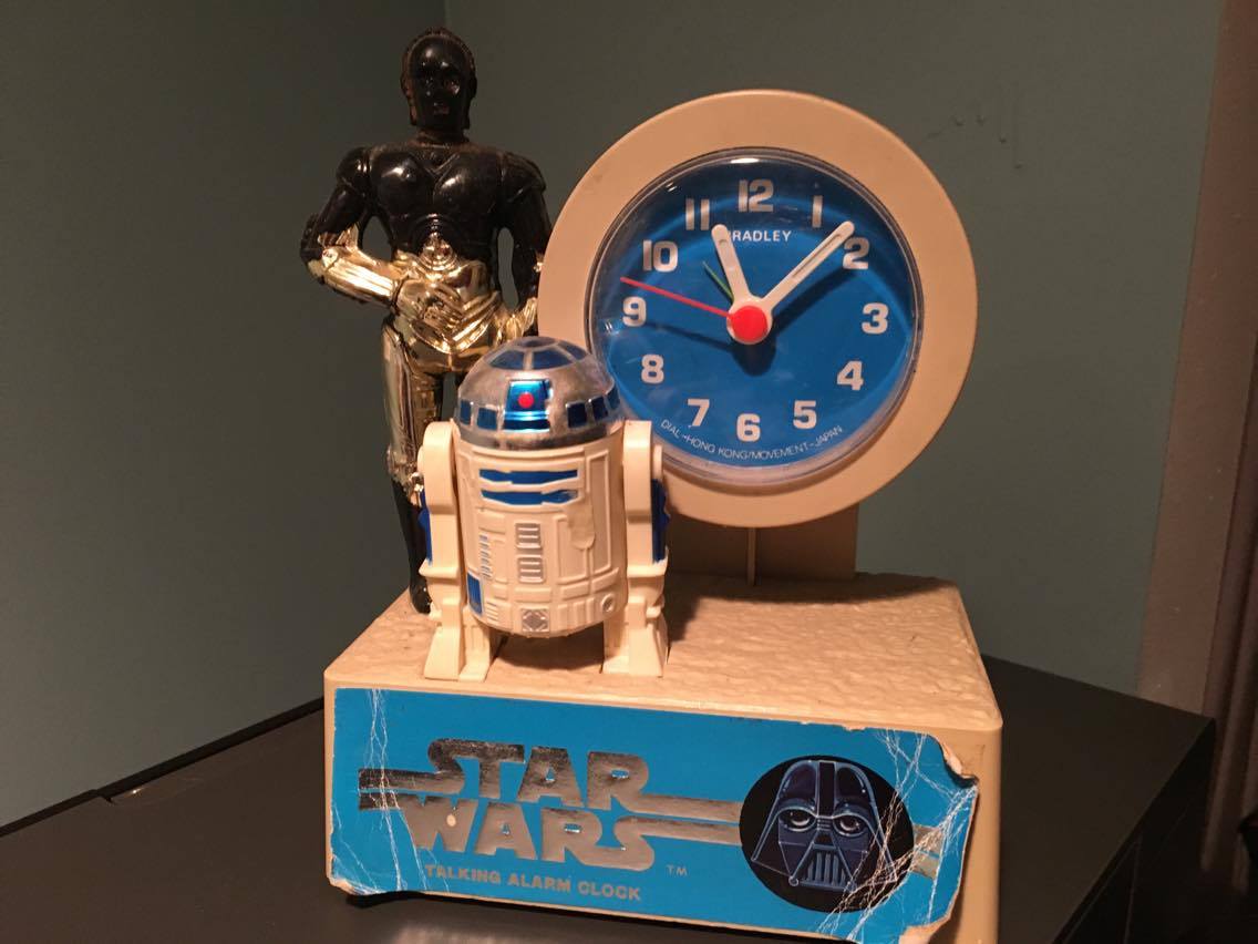 DavidFontDesign's tweet image. Today is #OldStuffDay! This #StarWars clock takes me back to great times ow.ly/Z0tS8 ht @daysoftheyear